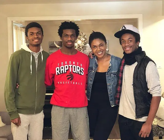 omoni oboli and her boys