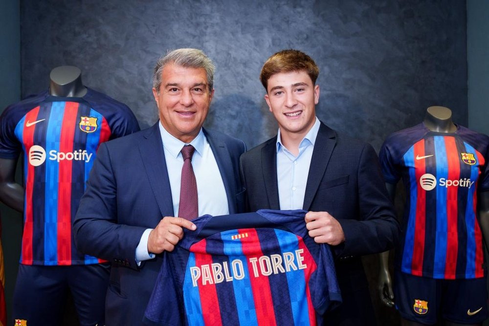 Pablo Torre signs four-year deal at Barcelona