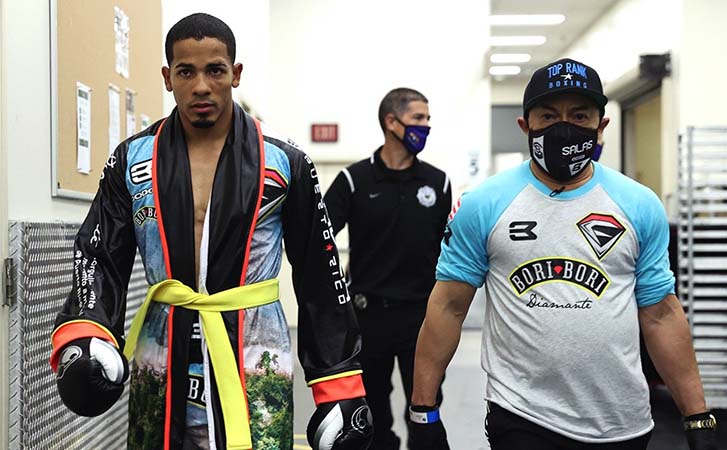 boxing felix verdejo walk