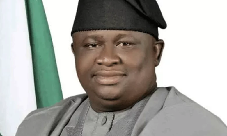 senator solomon adeola 780x470