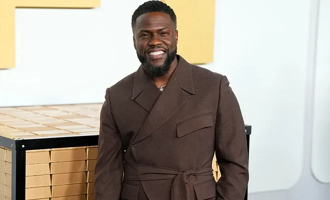 Kevin Hart Sets the Record Straight on His Height — Flor Media