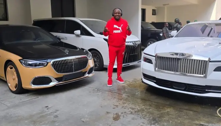 Israel DMW shows off Davido’s new Rolls Royce